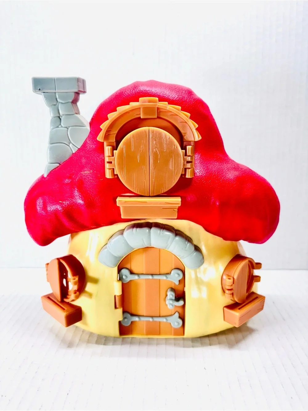 The Smurfs Papa Smurf Mushroom House Playset With 13 Figures Jakks 2013